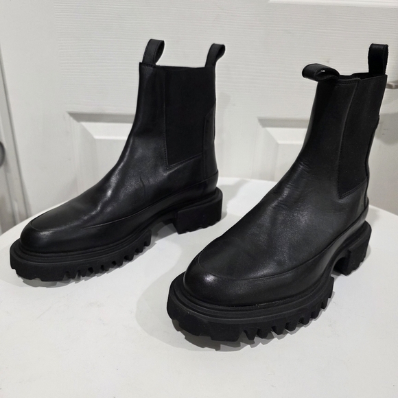 All Saints Hallie Ankle Boots - Picture 3 of 8